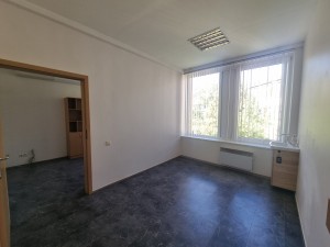 Komercinės paskirties patalpos adresu Gedimino g. 1 G, Kazlų Rūda